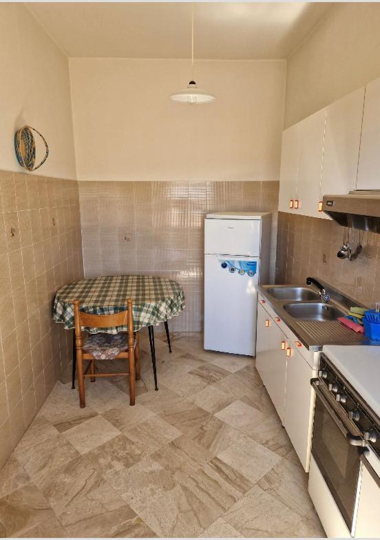 Apartment Piras&Tascedda Ampio Appartamento Vicino Al Centro 巴里萨尔多 外观 照片